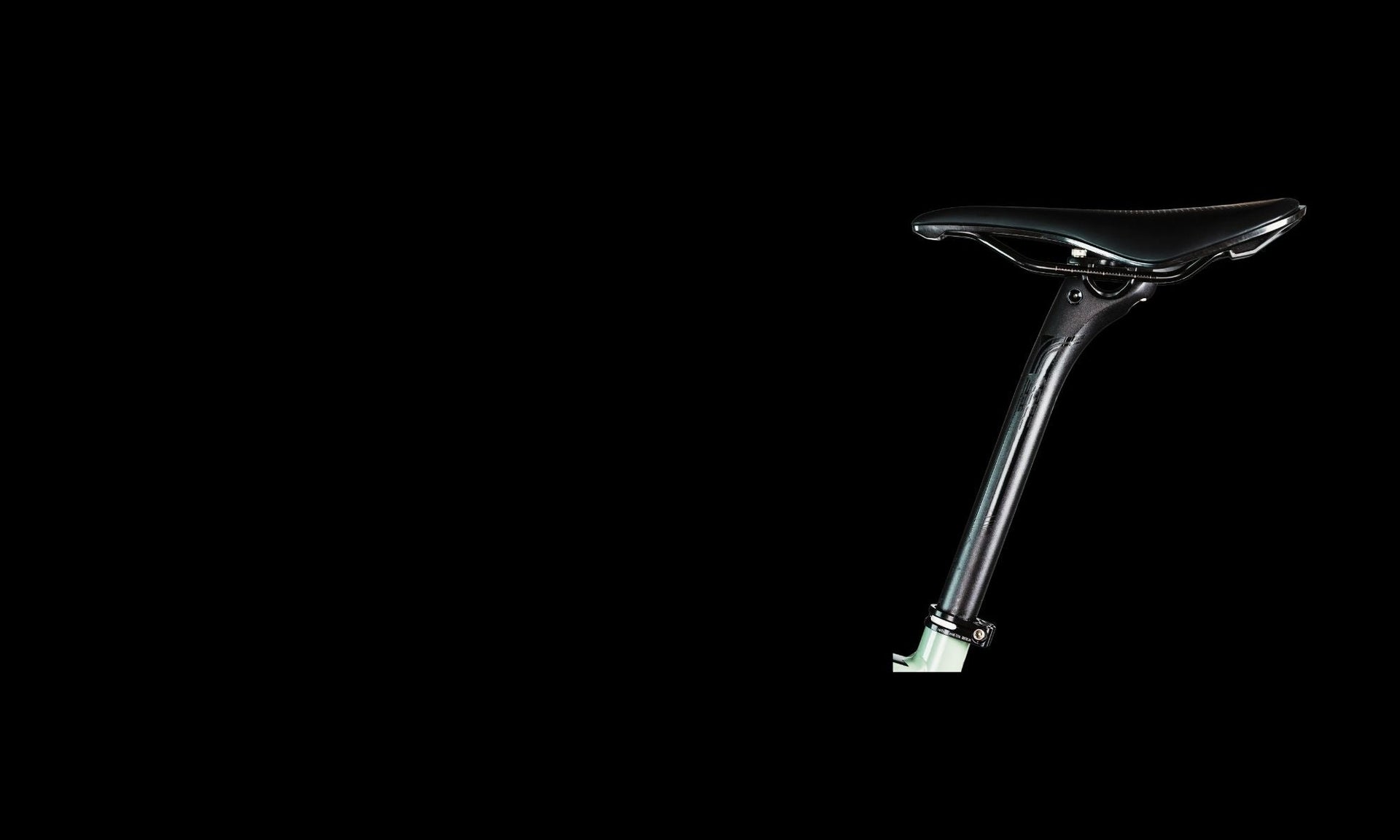 Alloy bicycle seatpost with micro-adjust clamp: height adjustment markings and layback offset for road bikes