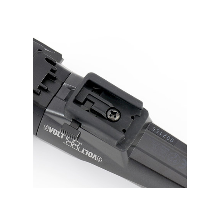Cateye GVolt 1000 light mount adapter showing secure attachment mechanism with screw for easy mounting on bike frame, ensuring stable positioning during rides.